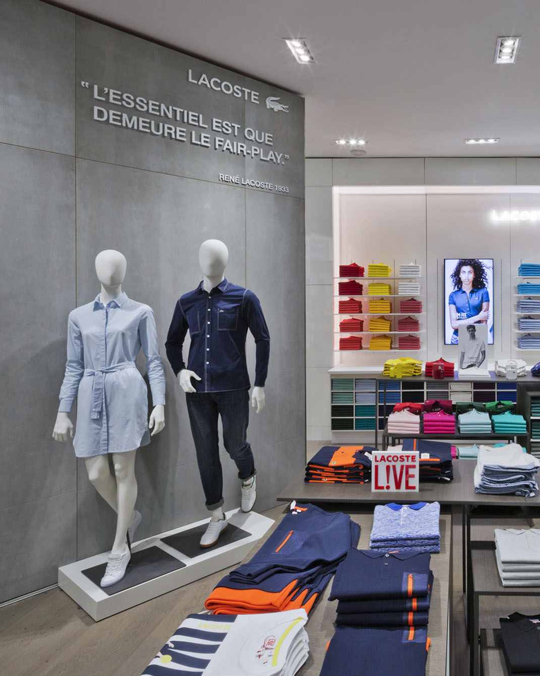 A large store that requires product photography.